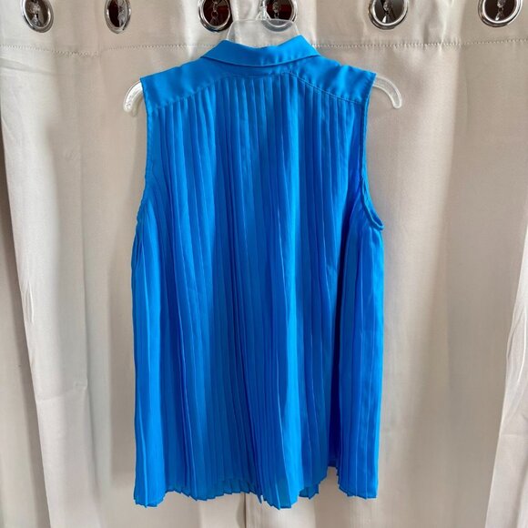 Lane Bryant Womens Top Size 24 Blue Button Up Pleated Flowy Minimalist 17801‎ - Picture 2 of 9